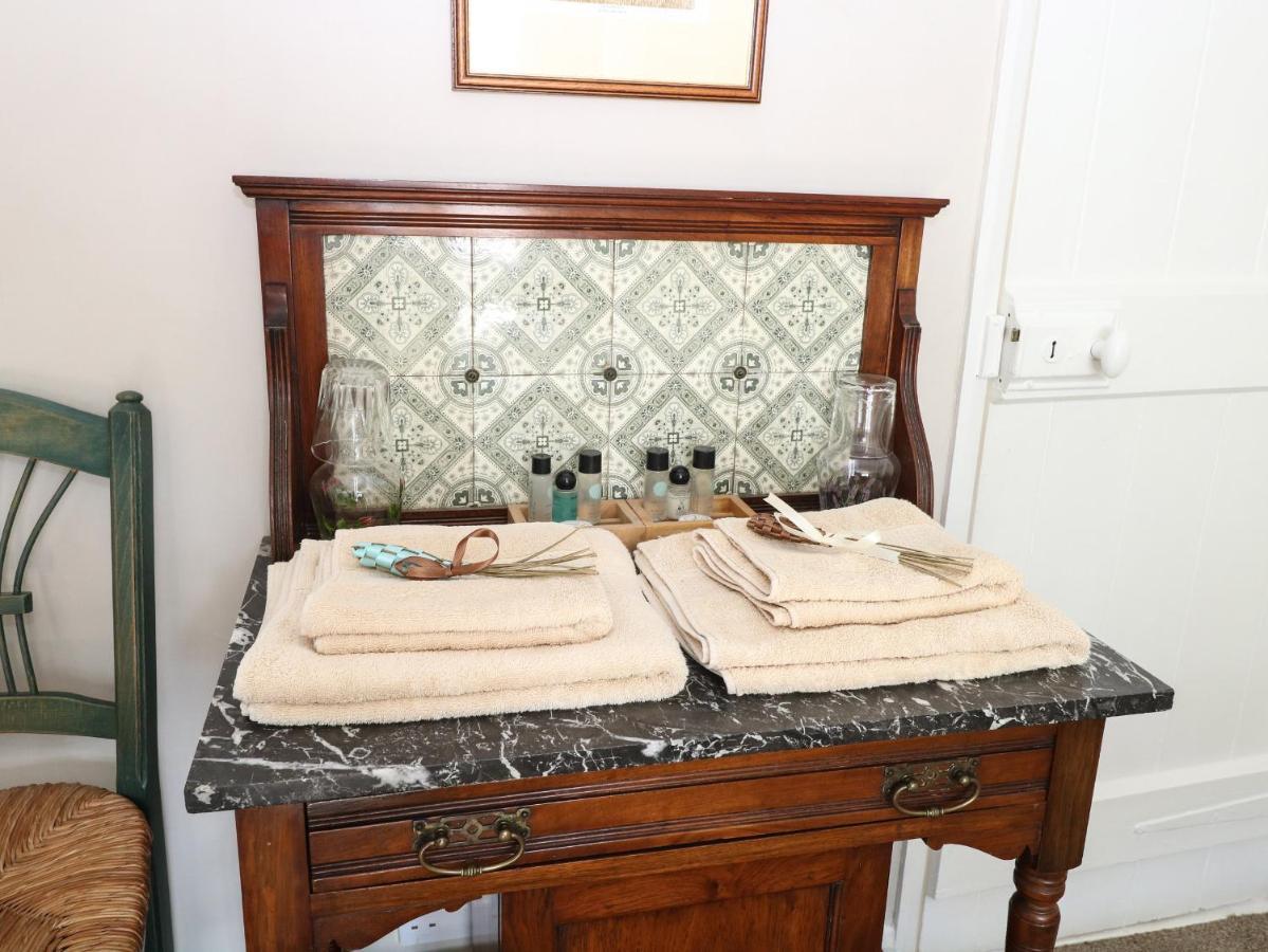 Peggotty'S Villa Kelsale Екстериор снимка